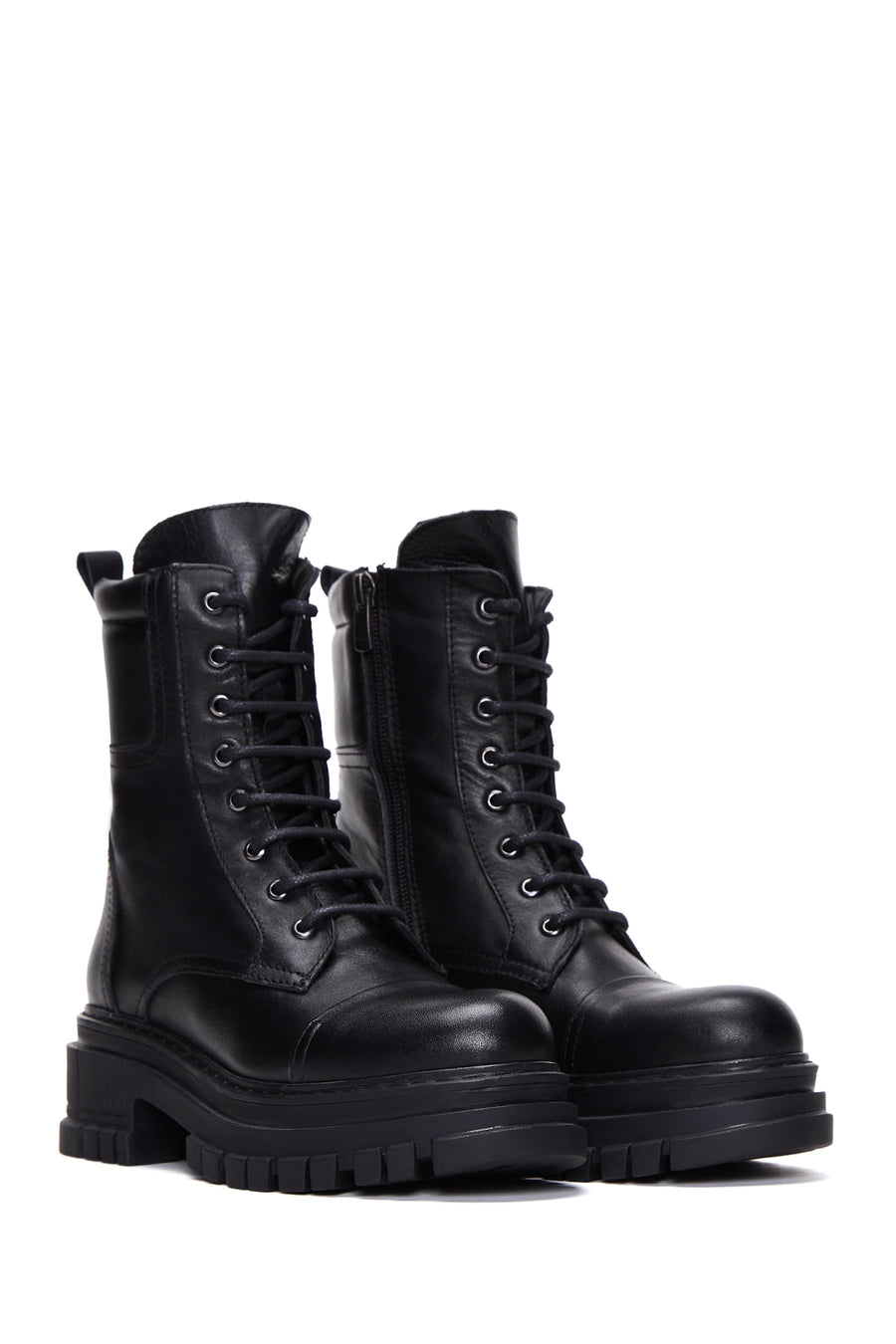 Women's Black Boots Zippered Leather Boots