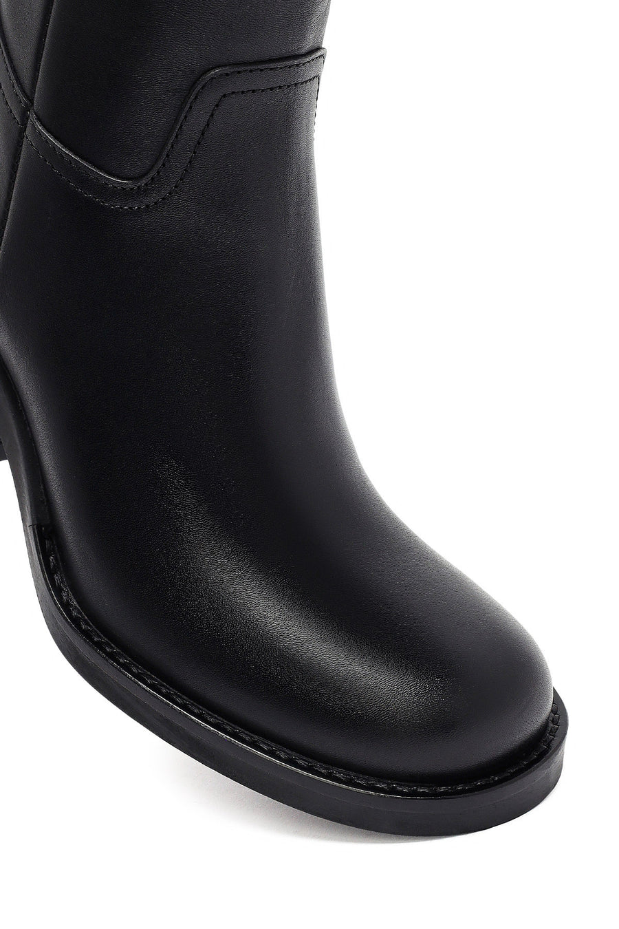 Women's Black Zippered Thick Heeled Leather Boot