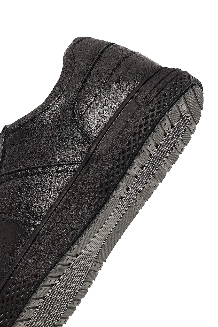 Men's Black Lace-Up Leather Casual Sneaker