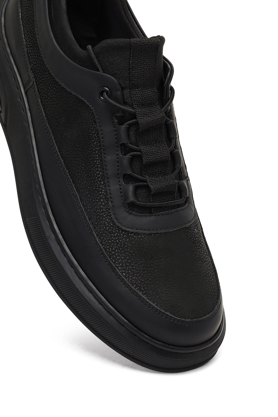 Men's Black Lace-Up Thick-Soled Leather Sneaker