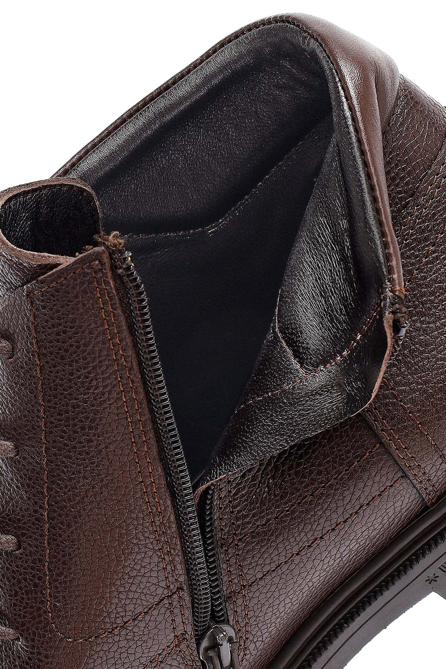 Men's Brown Zippered Leather Boat