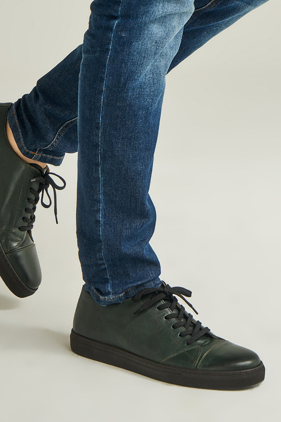 Men's Leather Sneaker