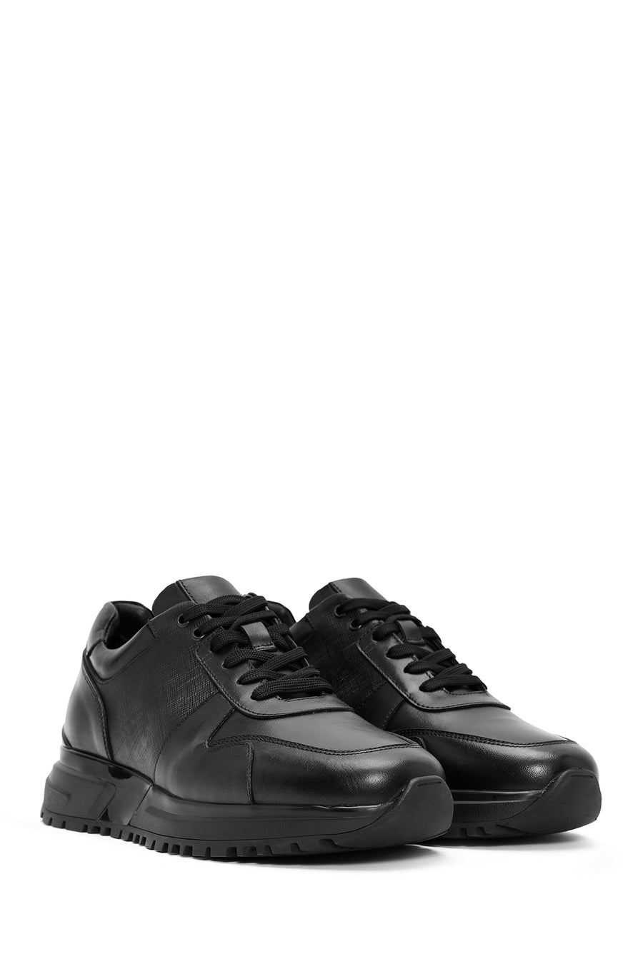 Erkek Siyah Bağcıklı Kalın Tabanlı Deri Sneaker