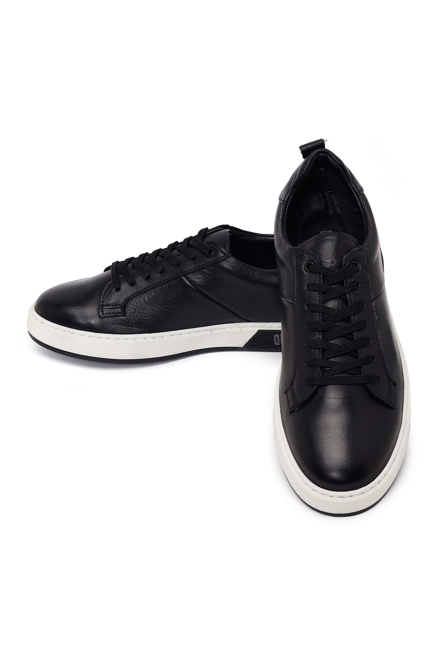 Erkek Siyah Bağcıklı Deri Sneaker