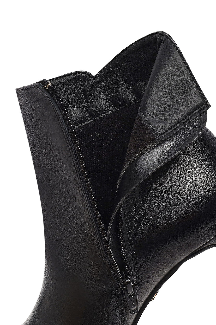 Woman Black Zip Closure Stiletto Heel Leather Boots