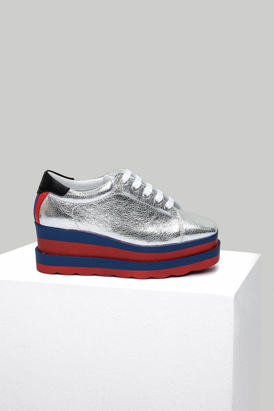 High-Sole Women's Leather Sneaker