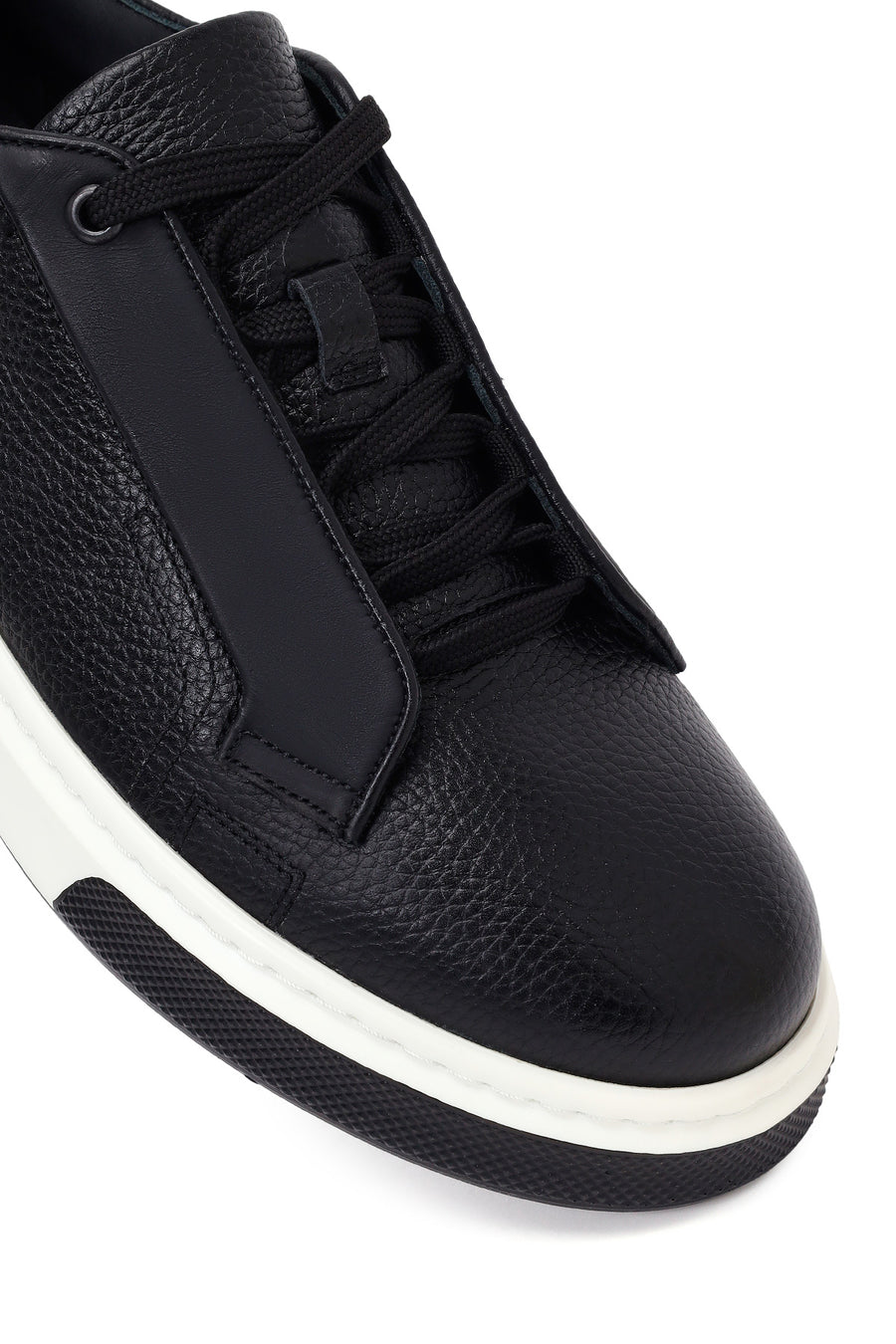 Erkek Siyah Bağcıklı Kalın Tabanlı Deri Sneaker