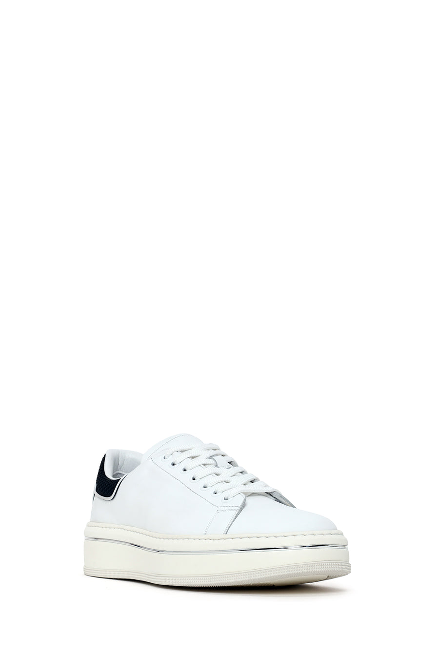 Erkek Beyaz Bağcıklı Kalın Tabanlı Deri Sneaker