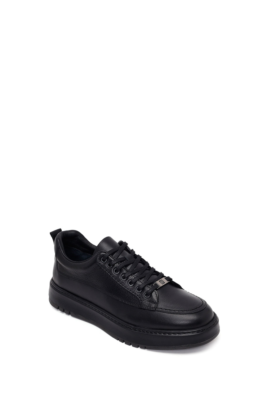 Male Black Lace-Up Thick-Soled Leather Sneaker