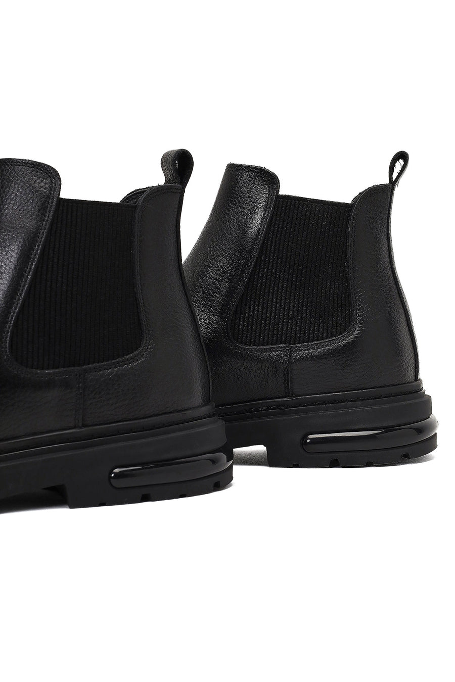 Male Black Thick-Soled Leather Chelsea Boots