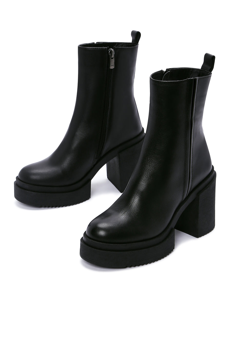 Women's Black Zippered Thick Heeled Leather Boots