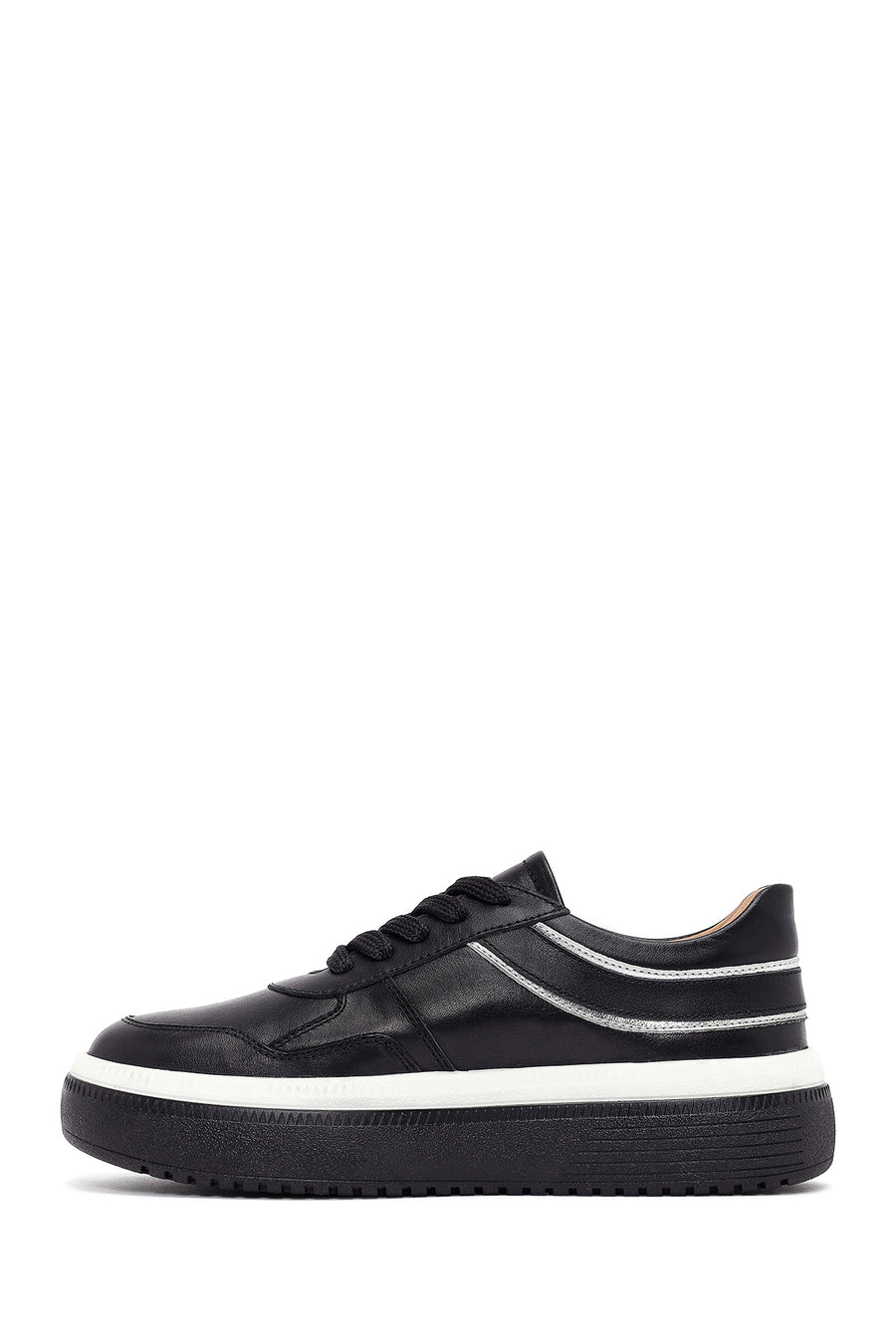 Kadın Siyah Bağcıklı Kalın Tabanlı Deri Sneaker