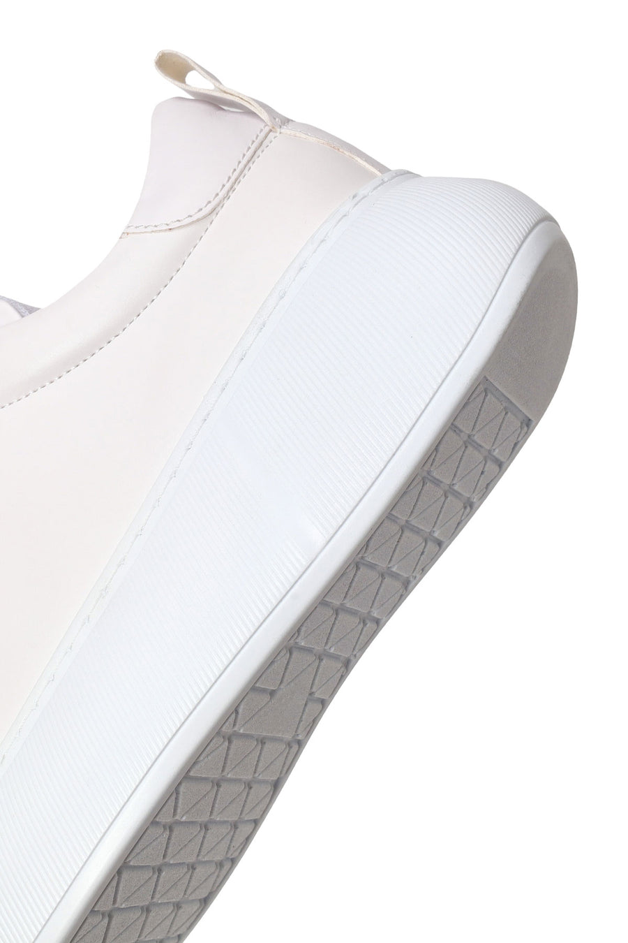 Woman White Lace-Up Chunky Sneaker