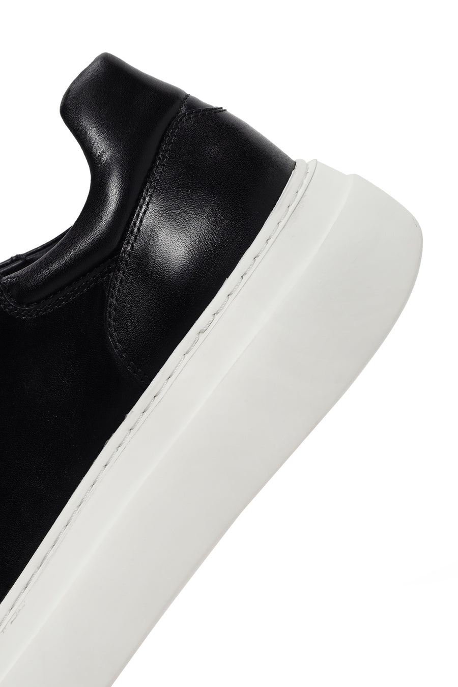 Erkek Siyah Bağcıklı Kalın Tabanlı Deri Sneaker
