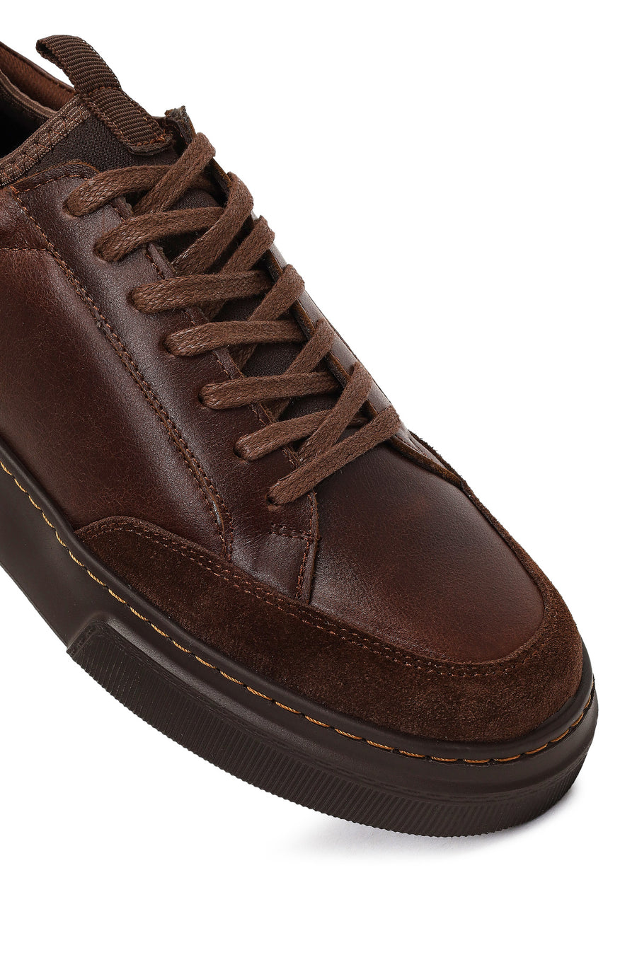 Erkek Kahverengi Bağcıklı Kalın Tabanlı Deri Sneaker