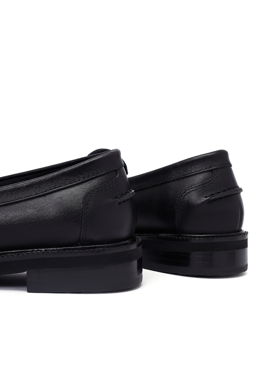 Woman Black Leather Masculine Loafer