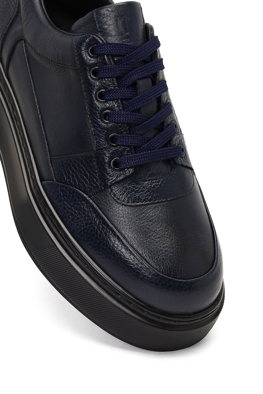 Erkek Lacivert Bağcıklı Kalın Tabanlı Deri Sneaker