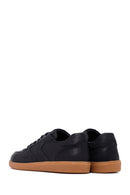 Kadın Siyah Bağcıklı Deri Sneaker | Derimod