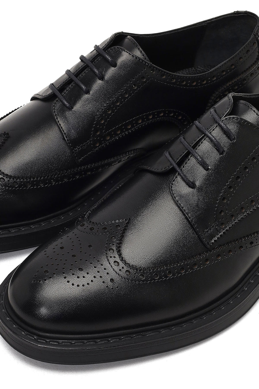 Men's Black Lace-Up Leather Classic Shoe