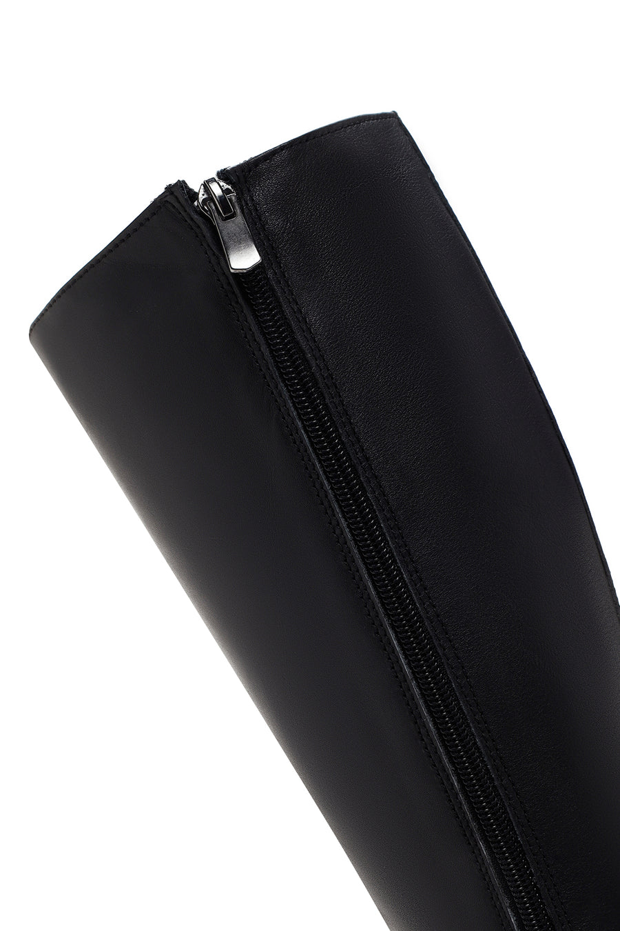 Women's Black Leather Thick Soled Zippered Boots