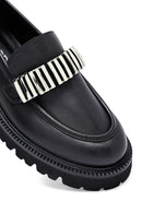 Kadın Siyah Aksesuarlı Deri Maskülen Loafer | Derimod