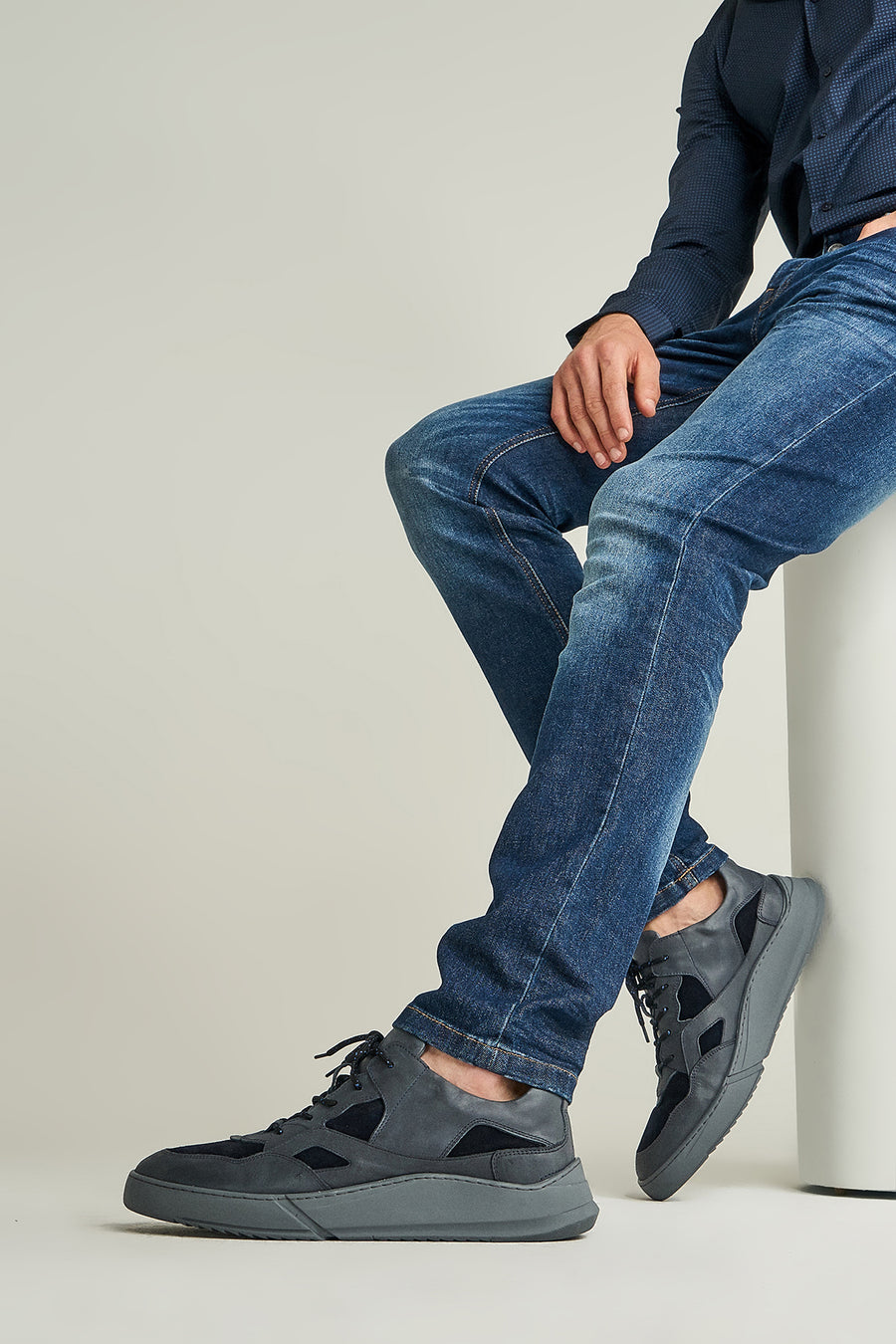Men's shoes