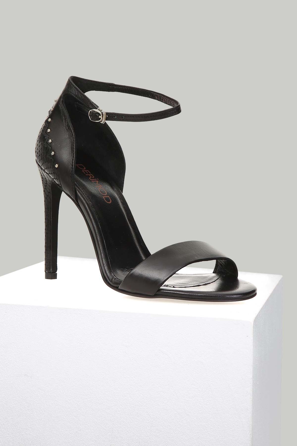 Complete the Look by Purchasing Together!