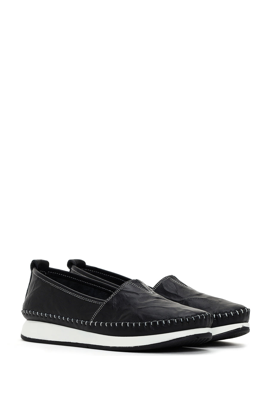 Women's Black Thick Soled Leather Comfort Loafer