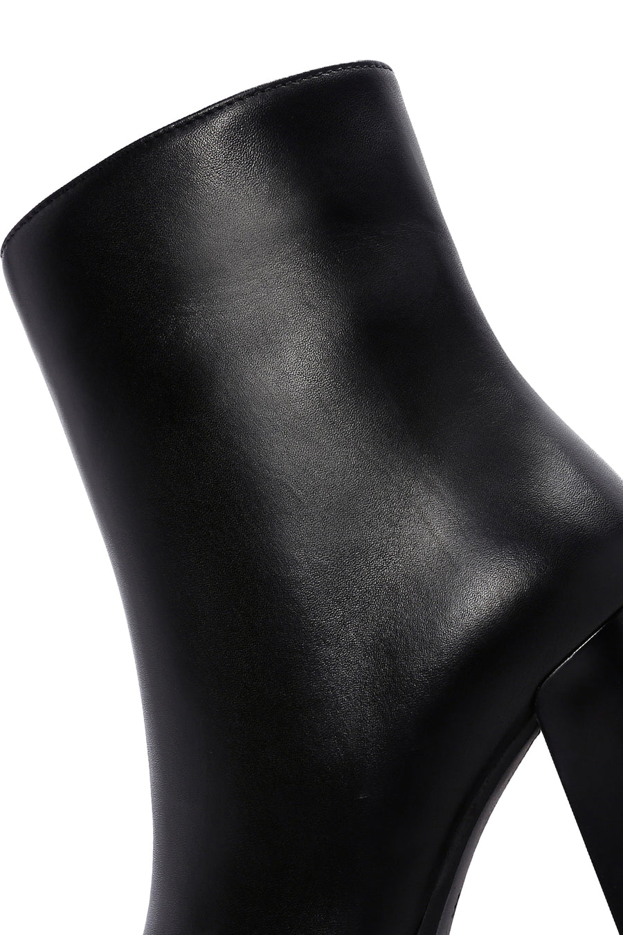 Women's Black Zippered Thick Heeled Leather Boots