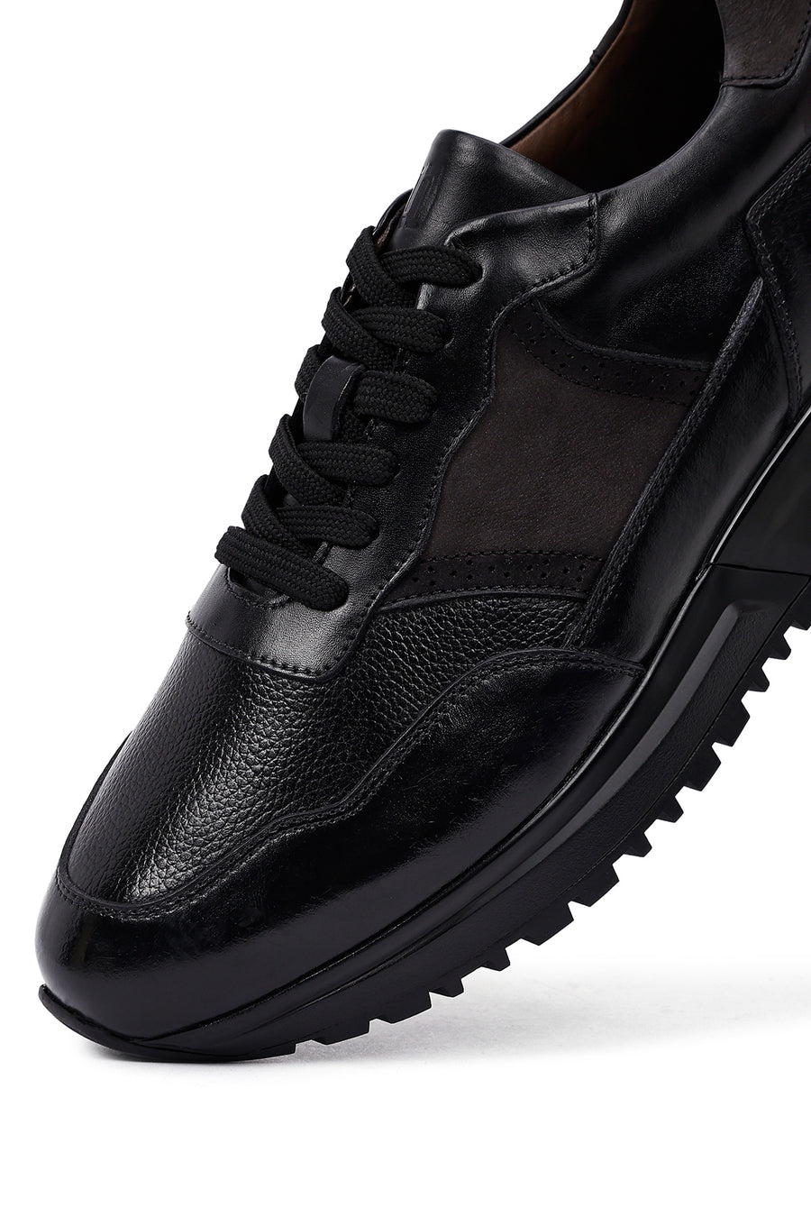 Erkek Siyah Bağcıklı Kalın Tabanlı Deri Casual Sneaker