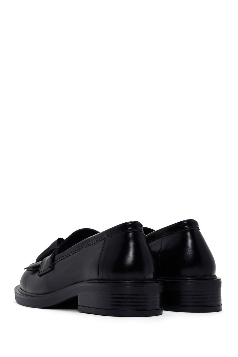 Women's Black Leather Tasseled Masculine Loafer