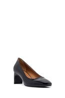Woman Black Chunky Heels Leather Shoe | Derimod