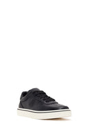 Erkek Siyah Bağcıklı Deri Sneaker | Derimod