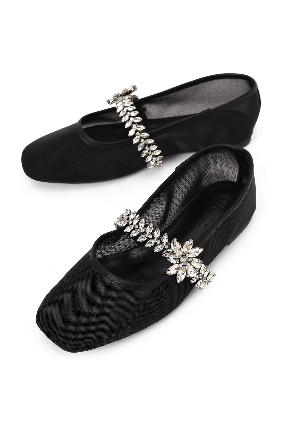 Woman Black Embellished Ballet Flat