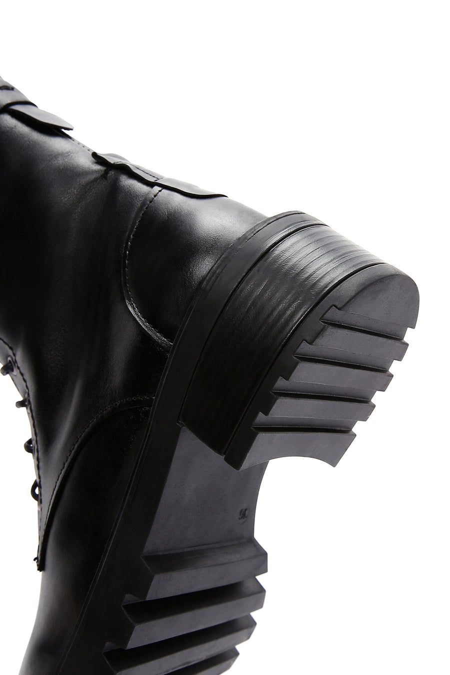 Women's Black Leather Zippered Boots