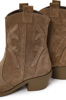 Woman Walnut Thick Heeled Suede Cowboy Boots | Derimod