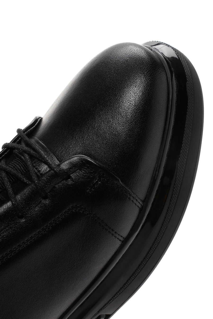 
Men's Black Thick Sole Lace-Up Leather Casual Shoes
