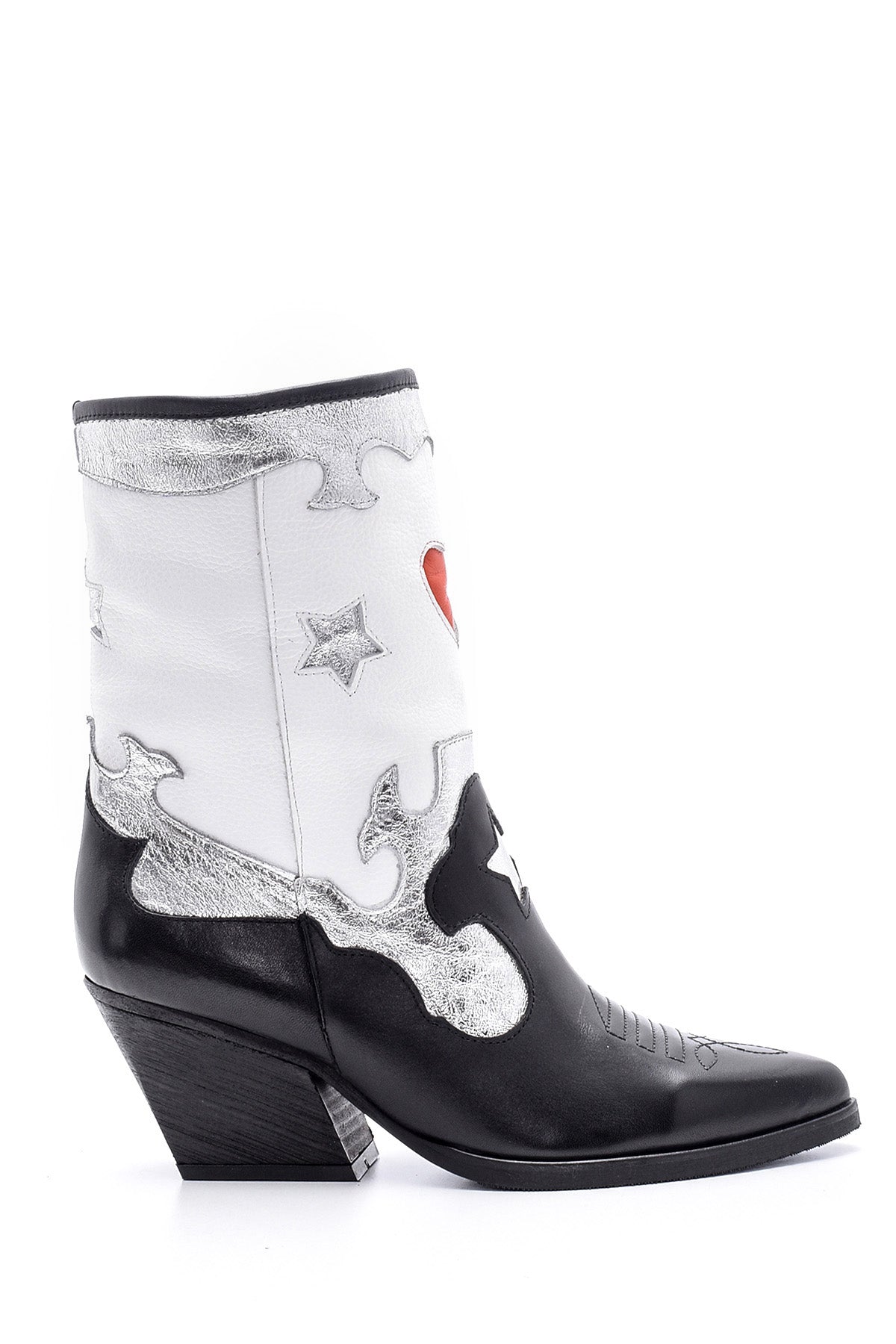 Siyah