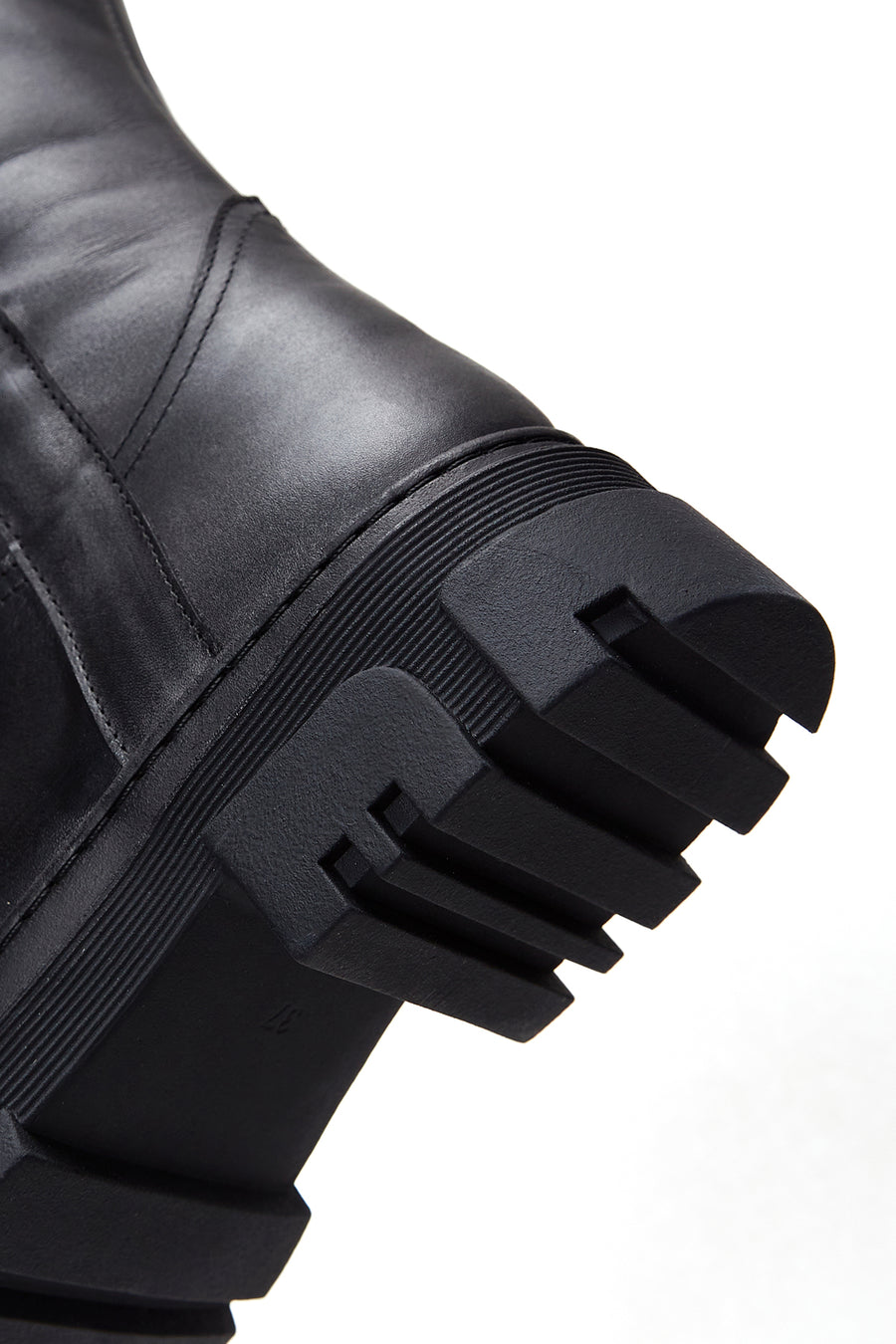 Women's Black Zippered Leather Boots