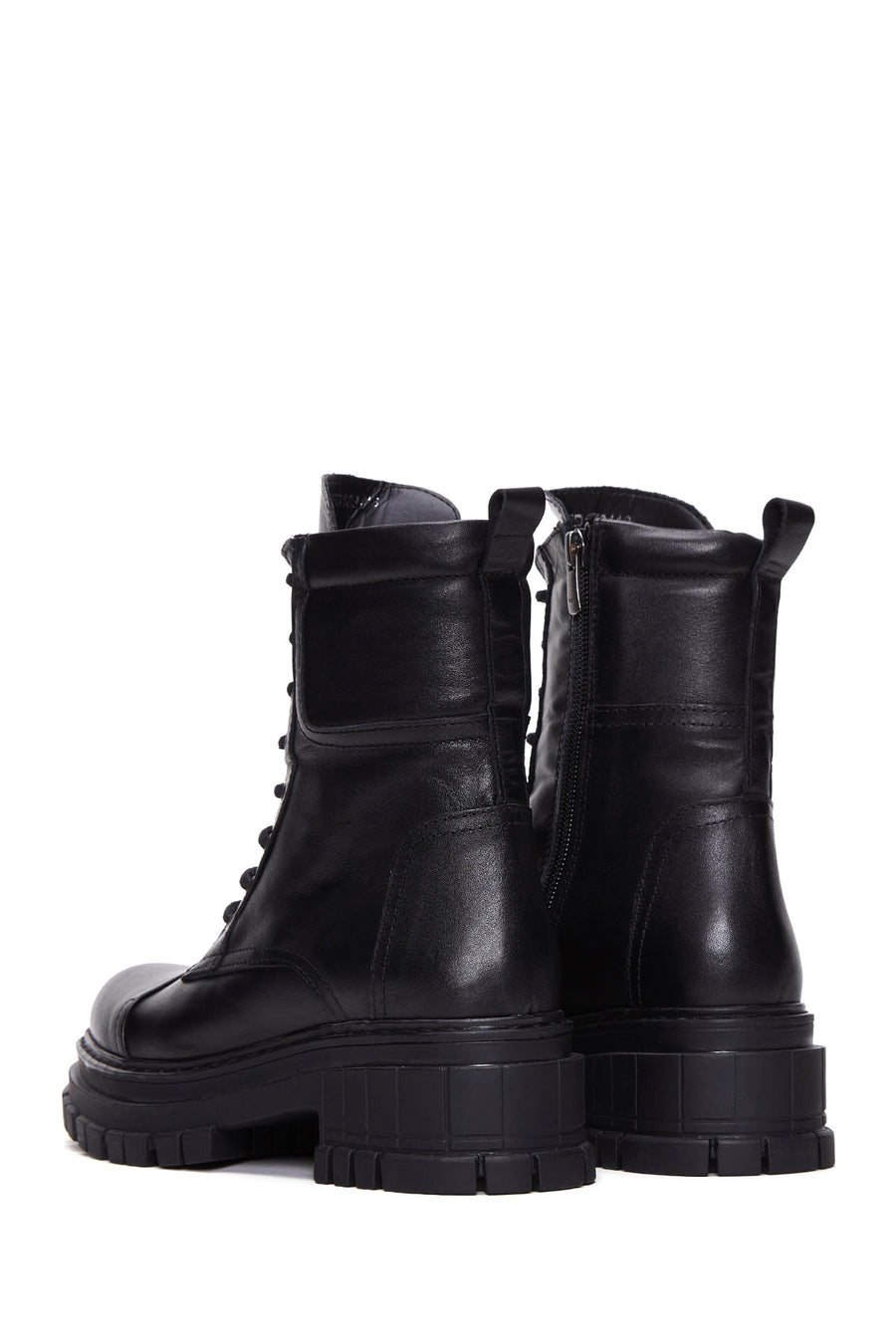 Women's Black Boots Zippered Leather Boots