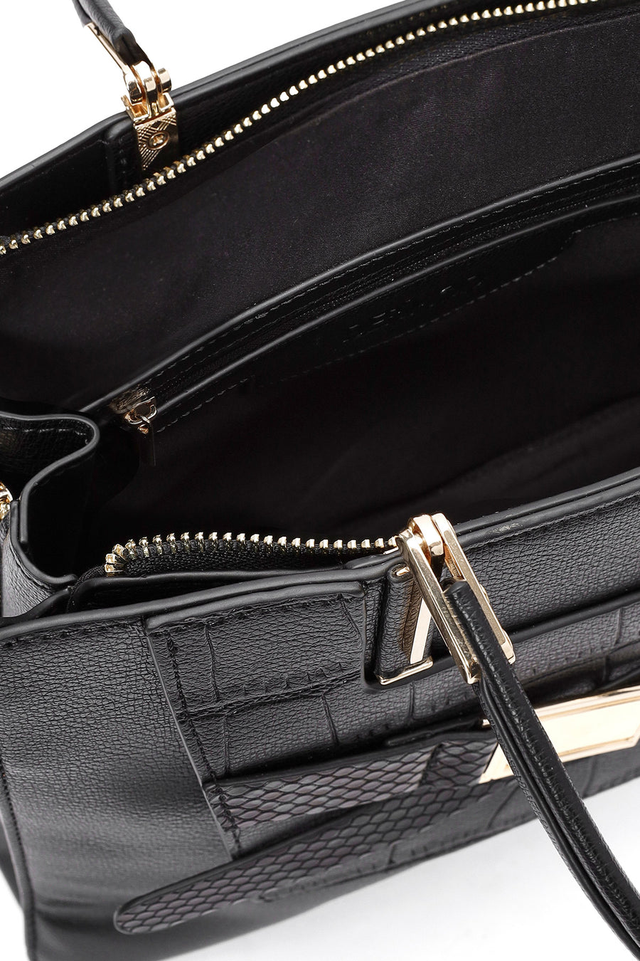 Women's Black Long Strap Classic Handbag