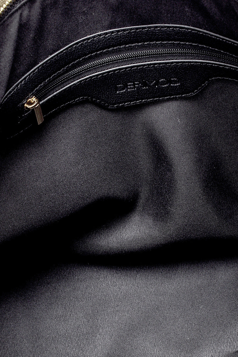 Women's Accessory Detailed Shoulder Bag
