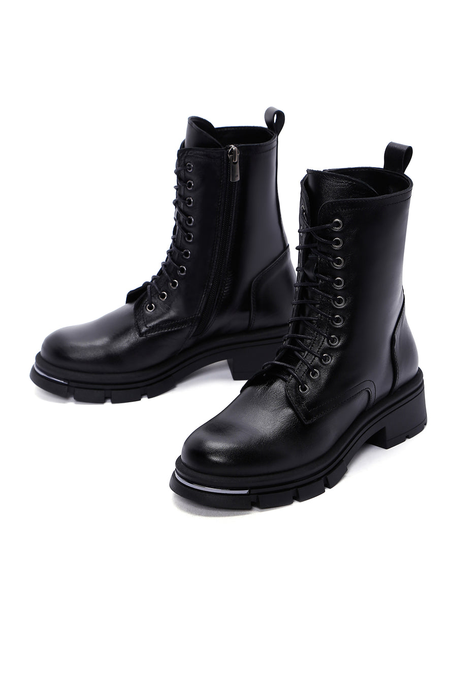 Woman Black Zippered Leather Postal Boots