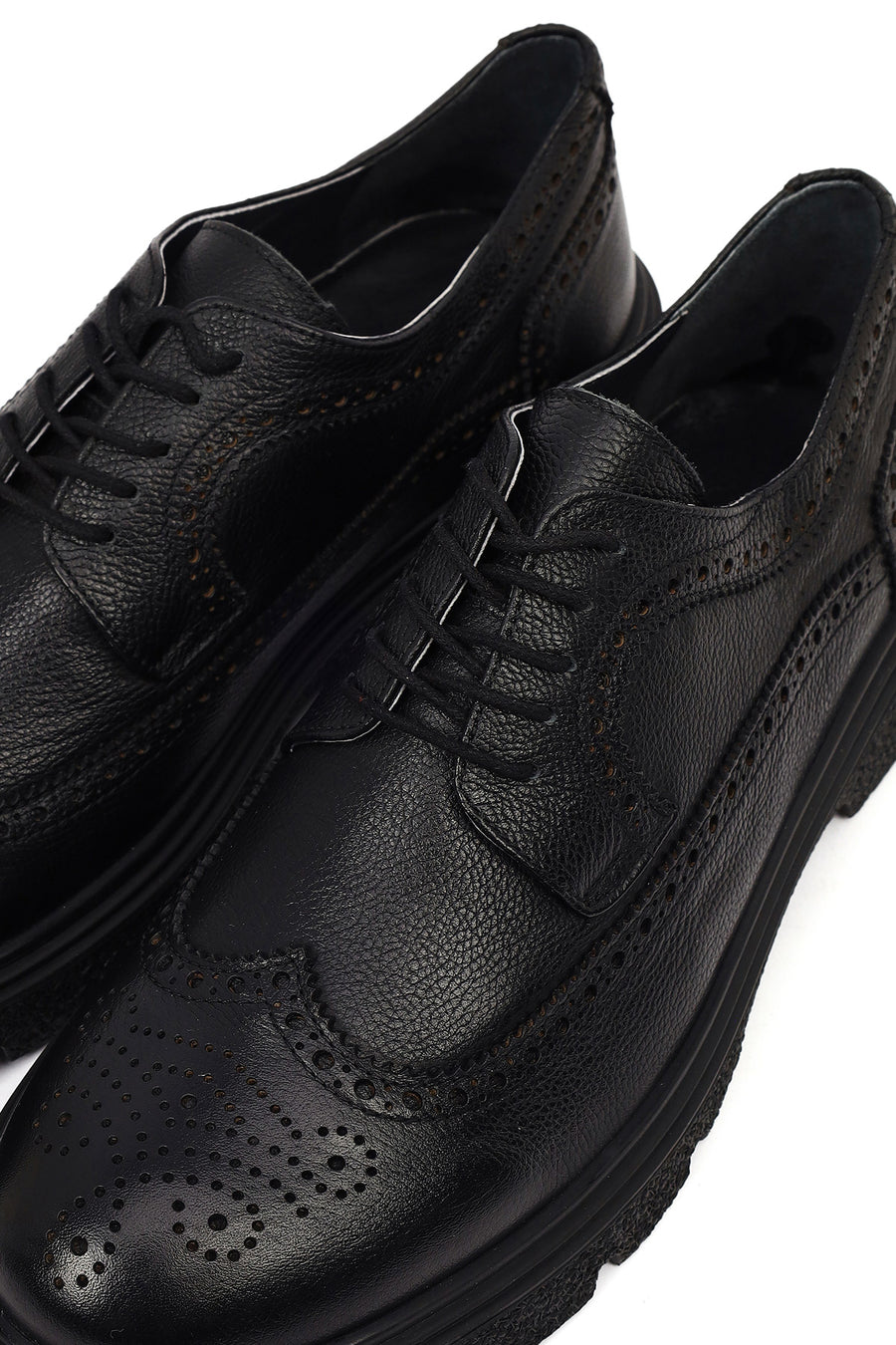 Men's Black Lace-Up Leather Casual Shoes