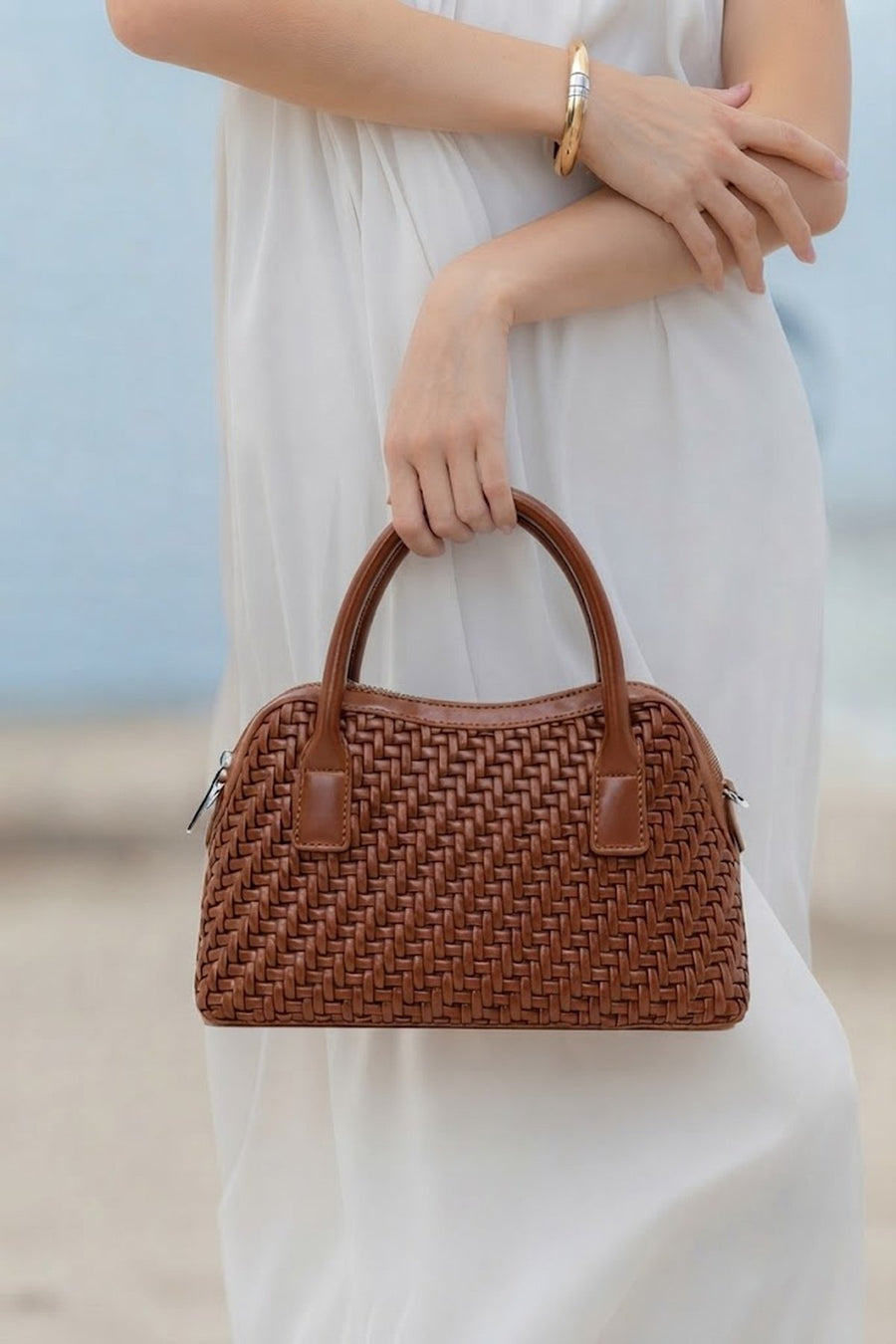Woman Brown Long-Strap Braided Shoulder Bag