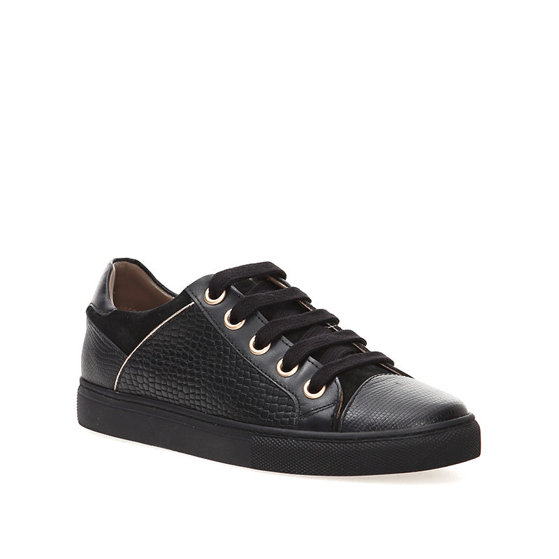 Siyah
