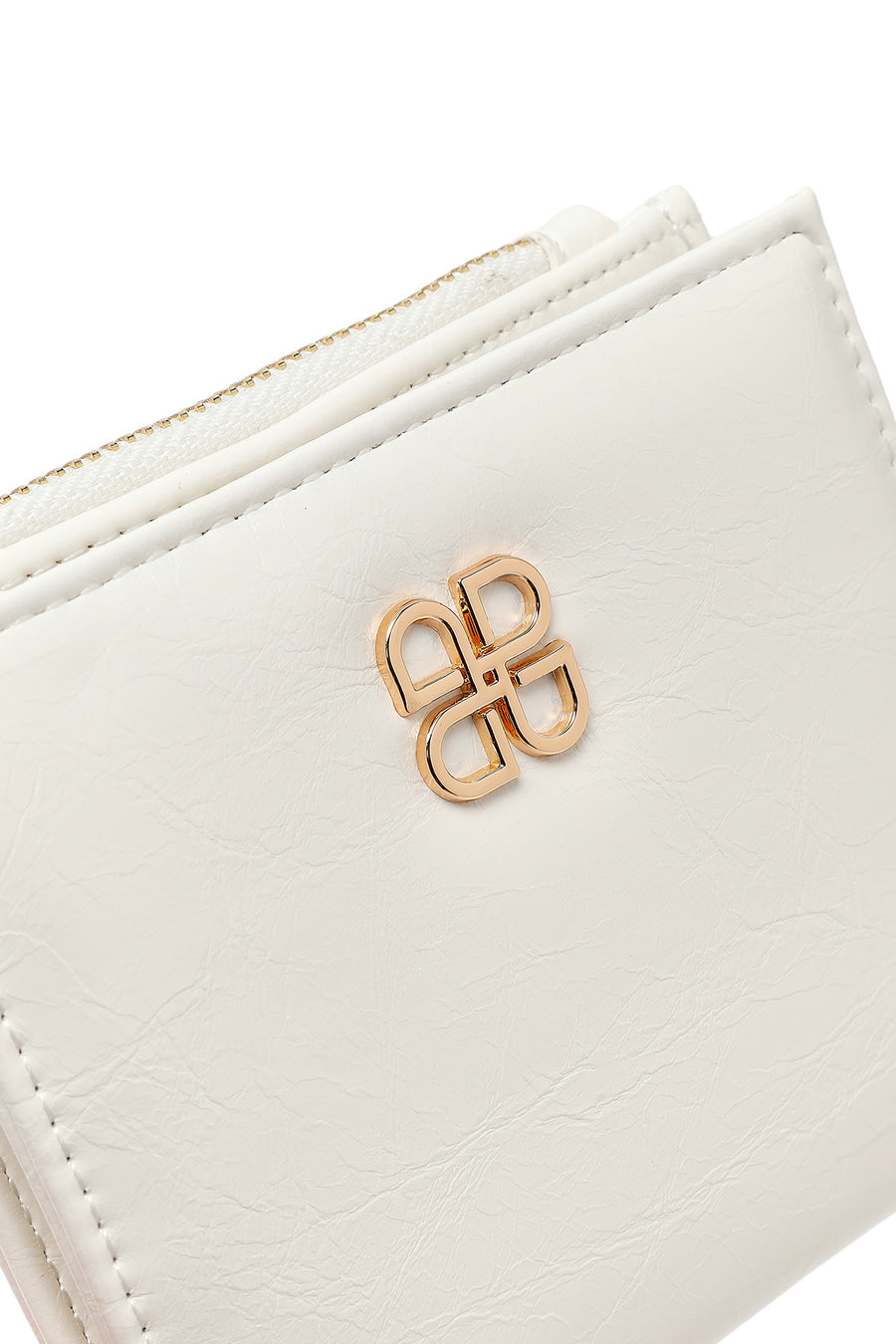 Women's Cream Wallet with Accessories