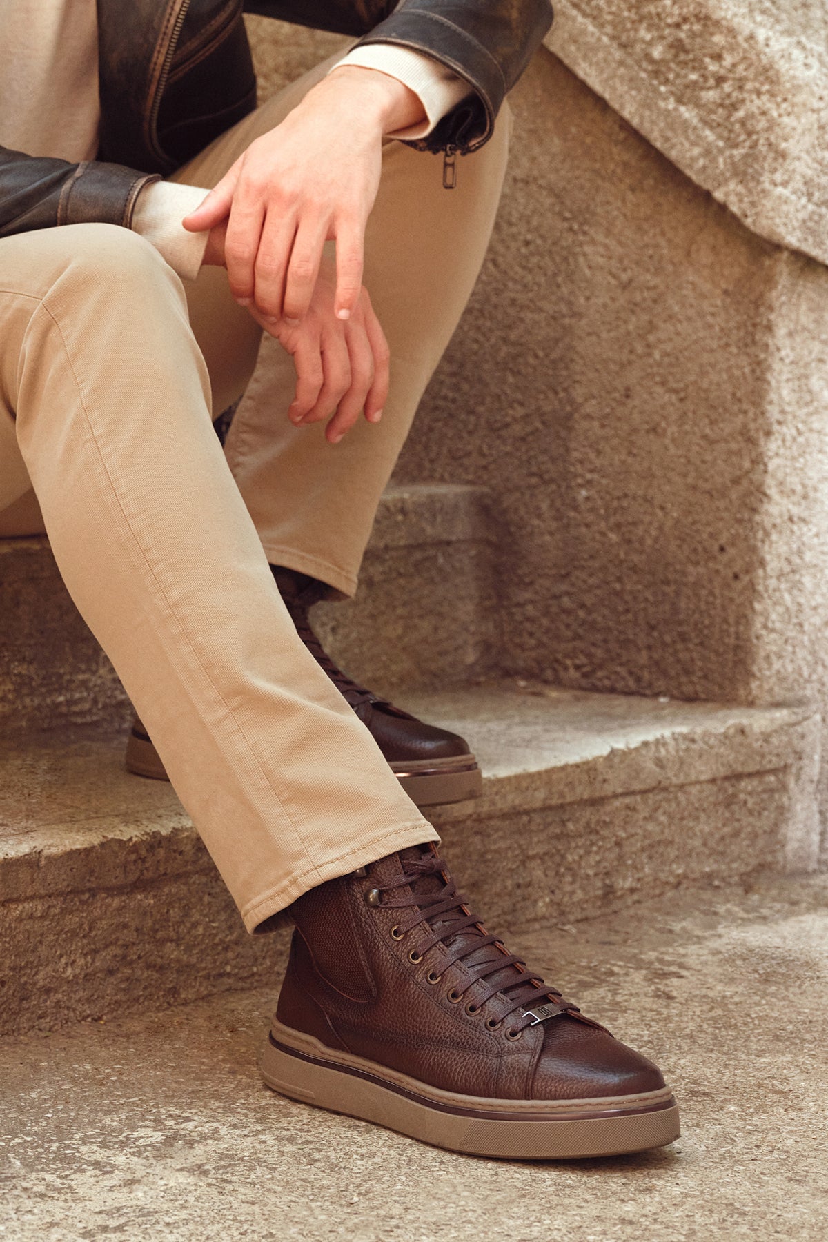 Complete the Look by Purchasing Together!