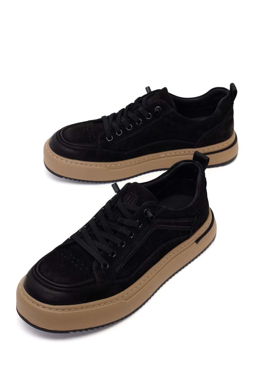 Erkek Siyah Bağcıklı Kalın Tabanlı Nubuk Deri Sneaker