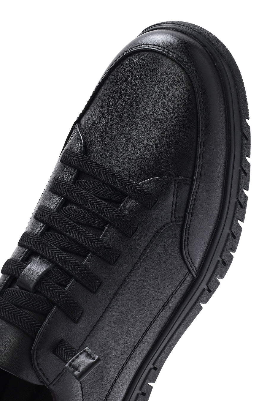 
Men's Black Lace-Up Leather Casual Shoes
